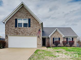 1811 Packard Ct, Spring Hill, TN 37174
