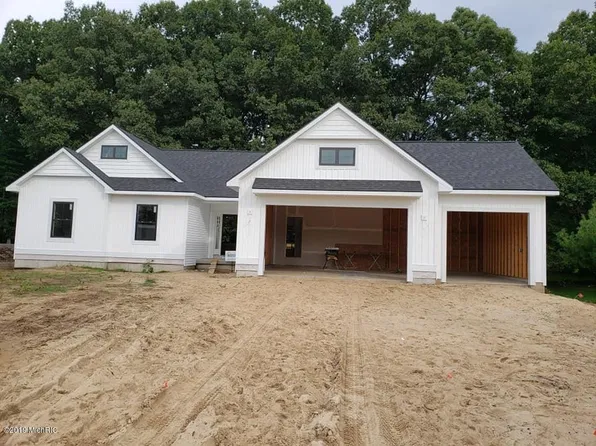 4729 Salem Ct, Hudsonville, MI 49426