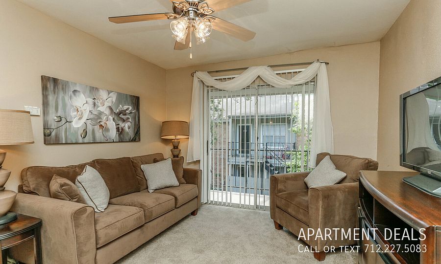1st image of 1007 E Houston Ave #2686