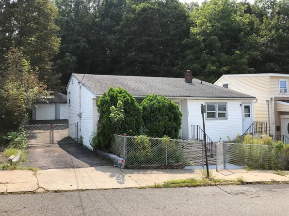 298-300 Dixon Ave, Paterson, NJ 07501
