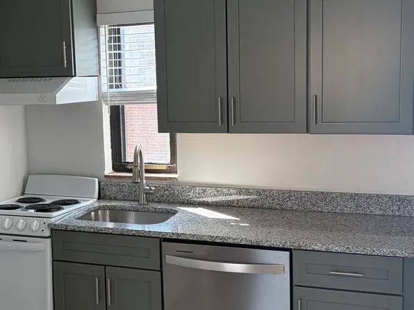 53 Parke St APT 4, Pittsburgh, PA 15205