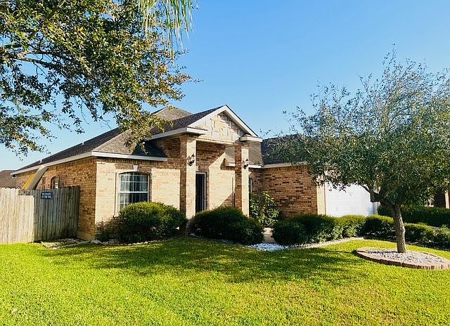 1st image of 2822 Regency