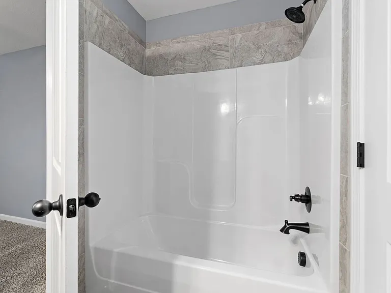 288 Smithson Ln — Photo 18