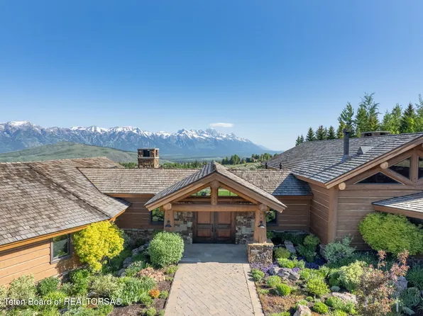 1435 N Lower Ridge Rd, Jackson, WY 83001