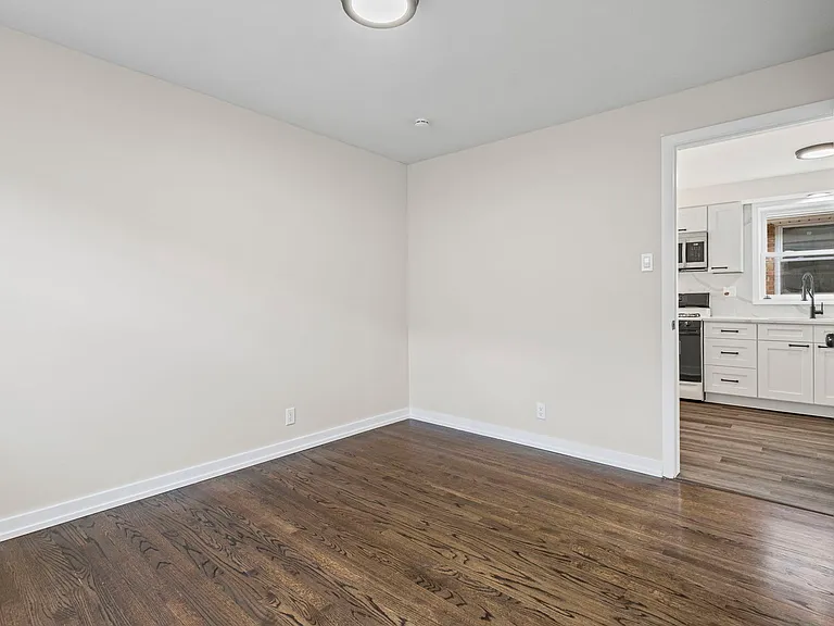 1723 W 75th Pl — Photo 9
