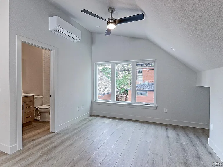 3510 N Wyandot St — Photo 46