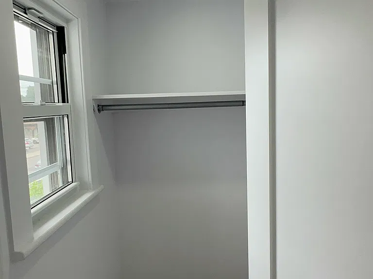 26 Rowan St #2 — Photo 8