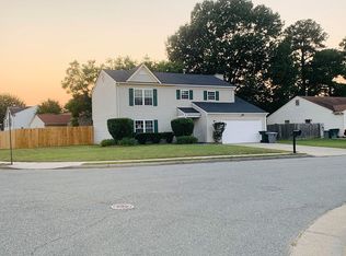 86 Tupelo Cir, Hampton, VA 23666