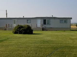 86662 Christmas Valley Hwy, Christmas Valley, OR 97641