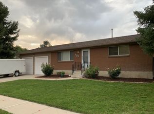 489 E 10375 S, Sandy, UT 84070