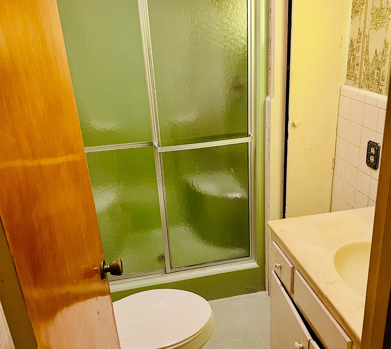 801 S Walker St — Photo 3