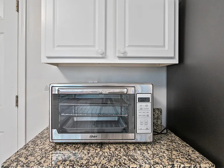 729 Sunny Field Ln — Photo 16