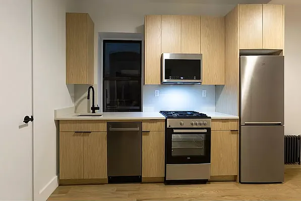 Rented by Dalan Rentals | media 10