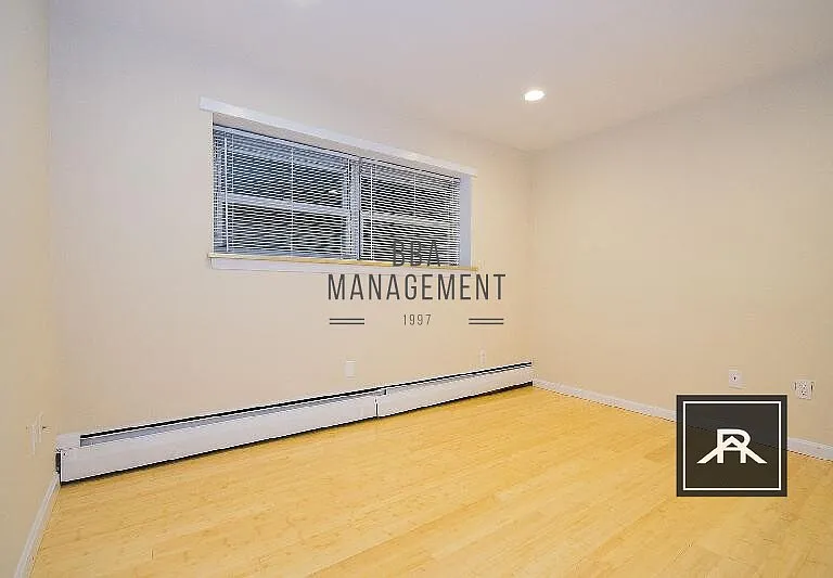 13 Commonwealth Ct #1 — Photo 21