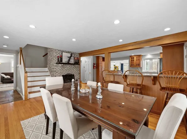 11 Lackey St, Westborough, MA 01581