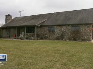 E8107 Nicolai Rd, Manawa, WI 54949