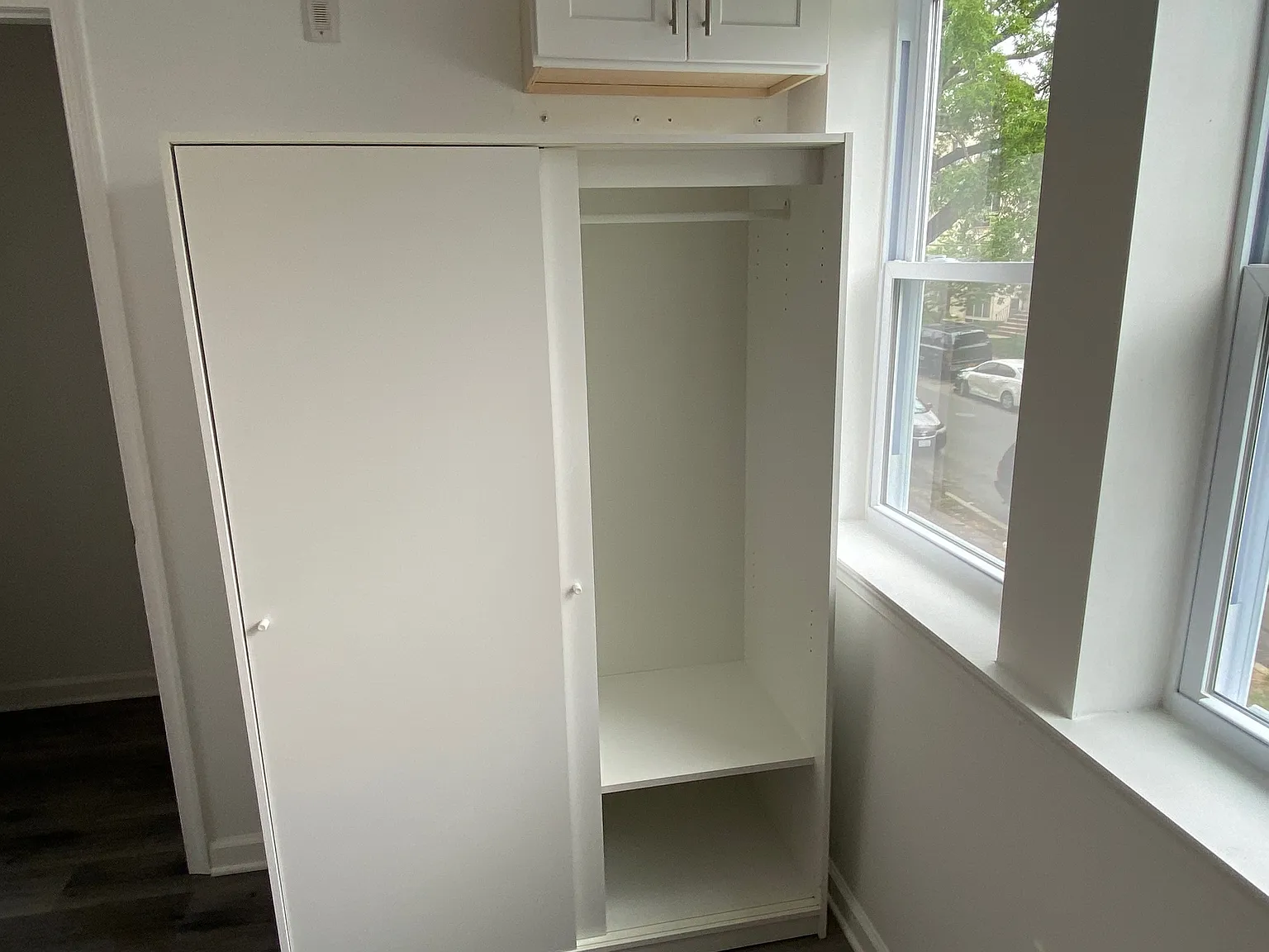 2 bed, 800 sqft, $1,800 — Photo 4