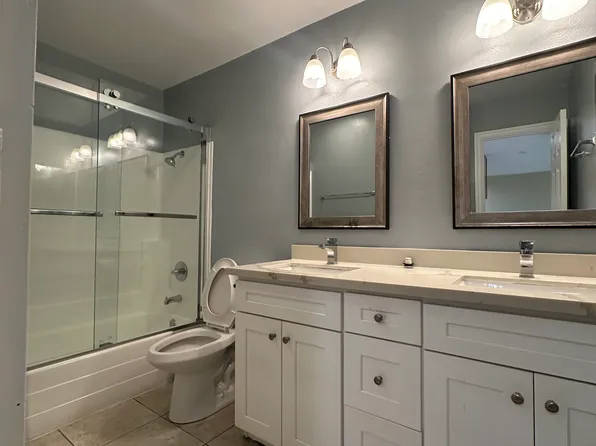 15121 Fairgrove Ave #8, La Puente, CA 91744