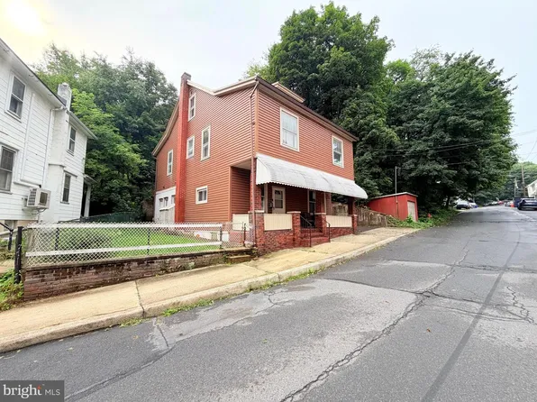 405 Laurel St, Minersville, PA 17954