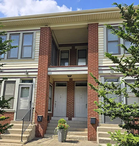 444 W 4th Ave Photo 1 444 W 4th Ave Photo 1