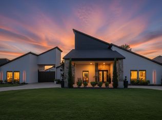 1130 The Shores Dr, Corsicana, TX 75109