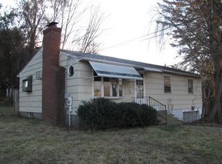 398 West St, Ludlow, MA 01056