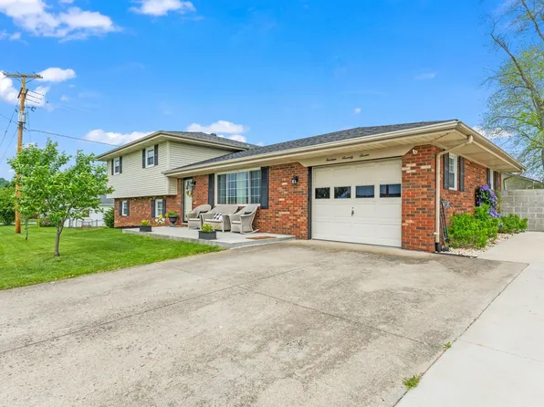 1477 W Calumet Dr, Worthington, KY 41183