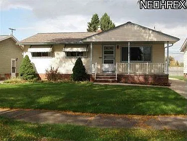 822 Colonel Dr photo 1