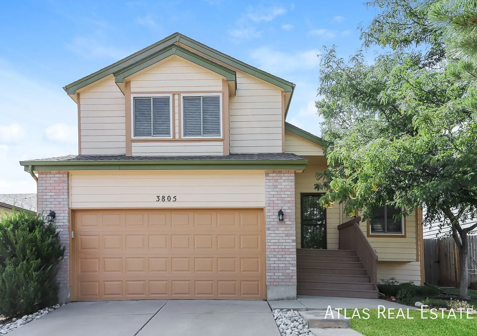 Coming Soon! Beautiful 3bd/3ba Home in Aurora's Highpoint Neighborhood — Photo 1