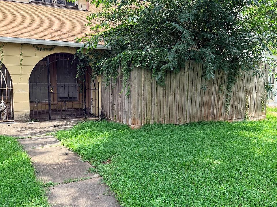 1st image of 12246 Wild Pine Dr Unit C
