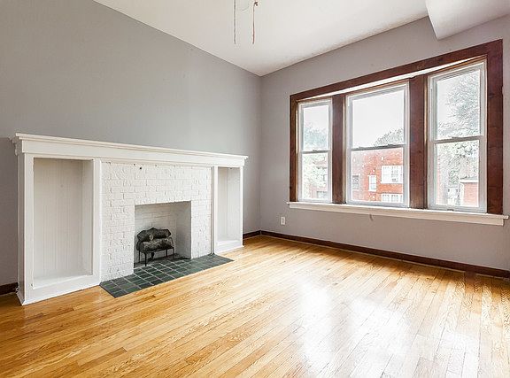2nd image of 7209 S East End Ave