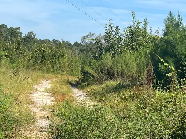 13050 Garners Ferry Rd, Eastover, SC 29044
