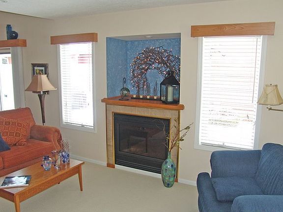 4th image of 20619 155th St #23