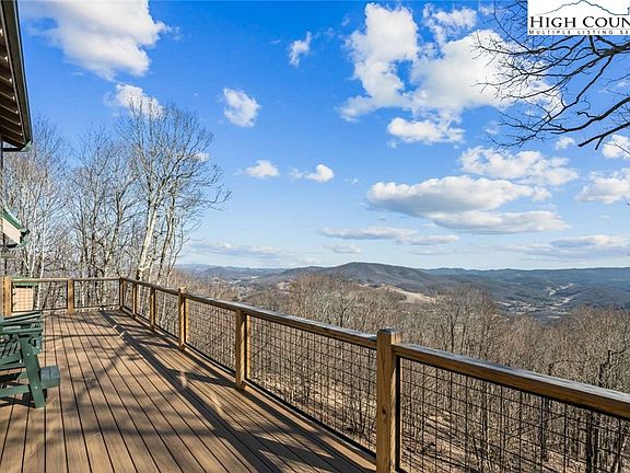 3rd image of 580 Little Tree Road