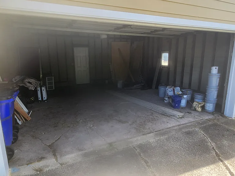 656 W Highland Ave — Photo 30