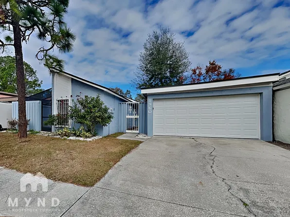 1960 Gregory Dr, Tampa, FL 33613