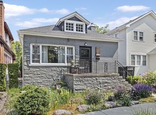 1915 Foster St, Evanston, IL 60201