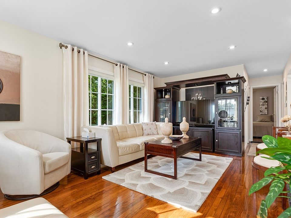 124 Waterbury Ave, Whitesboro, NY 13492 Zillow