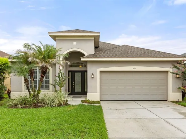 257 Venetian Bay Cir, Sanford, FL 32771