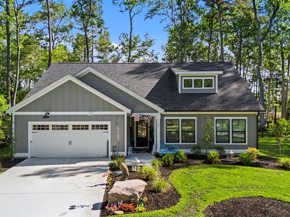 101 Northeast Drive NW, Calabash, NC 28467