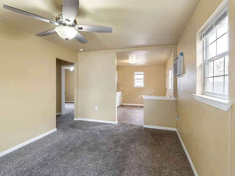 824 Del Rio Dr — Photo 6