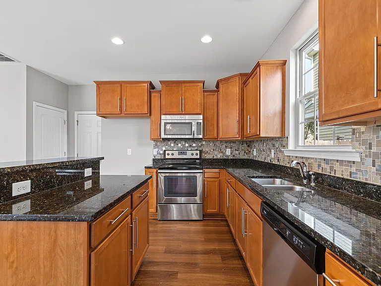 188 Outwater Ridge Dr — Photo 19