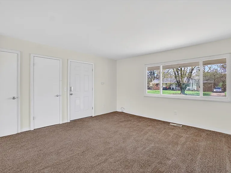 3502 Ridgecliffe Dr — Photo 13