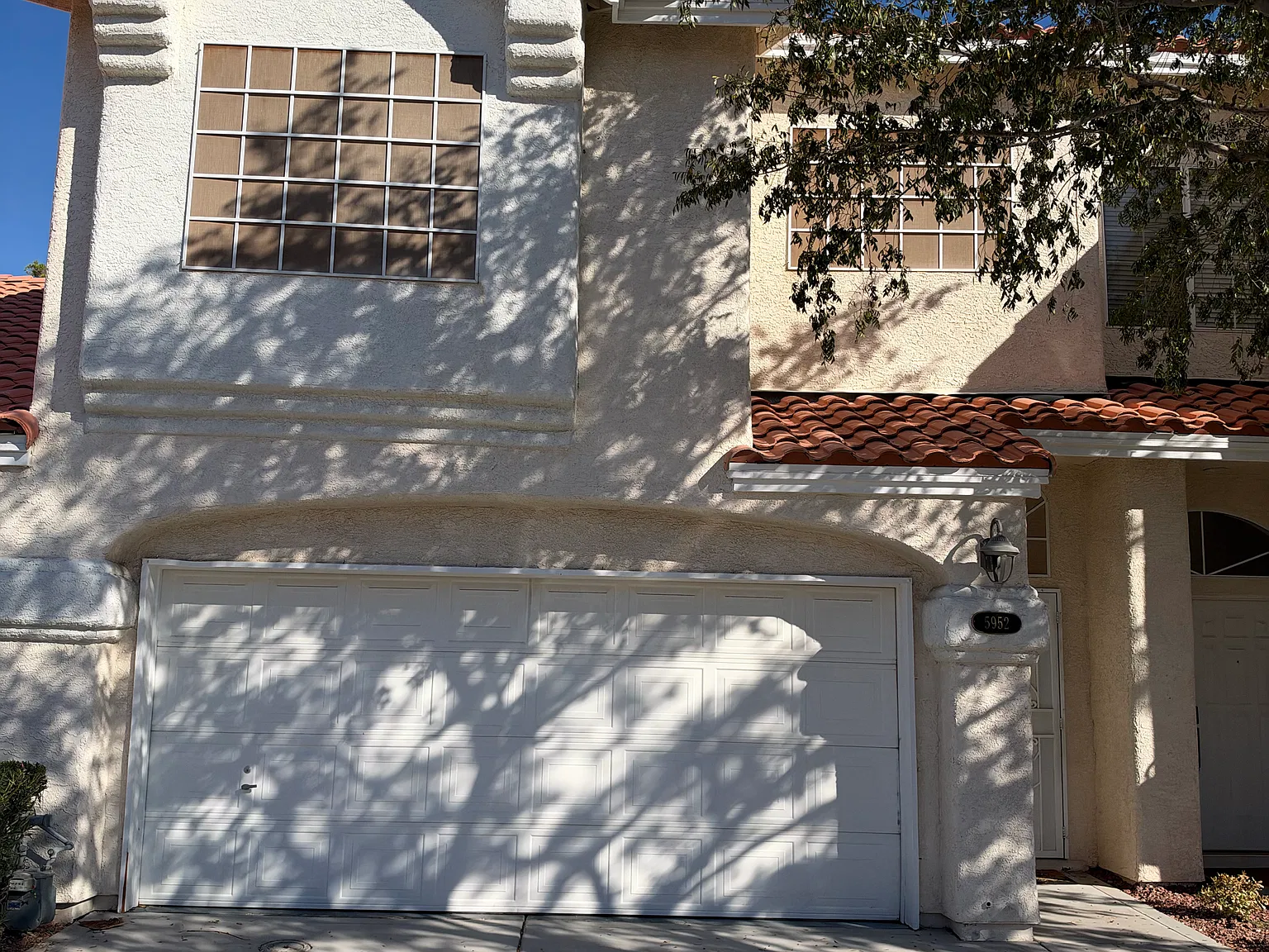 5952 Greenery View Lane — Photo 4