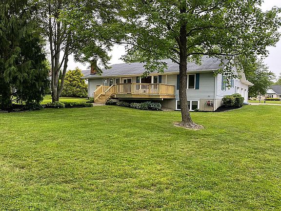 5th image of 339 Beverly Dr