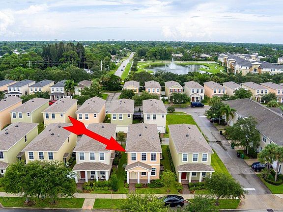3rd image of 2278 SE Tavares Drive