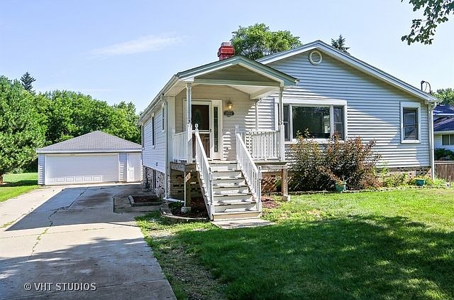 1st image of 818 Juniper Dr