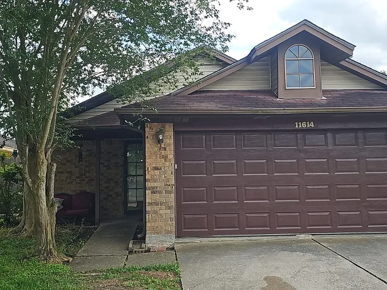 11614 Gullwood Dr — Photo 1