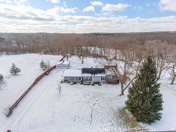 2nd image of 3840 Wetmore Rd