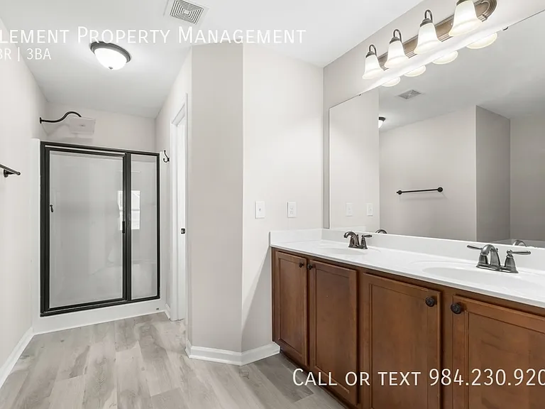240 Quailwood Dr — Photo 22